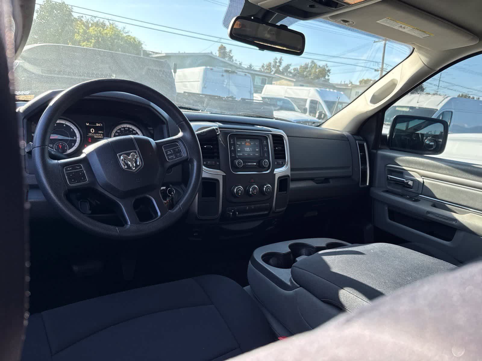 Used 2016 RAM 2500 SLT RWD image 5