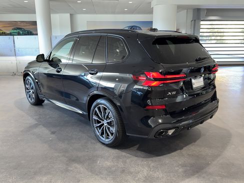 New 2026 BMW X5 xDrive50e w/ M Sport Package image 5
