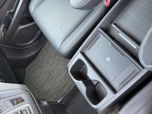Used 2025 Honda Odyssey EX-L image 9