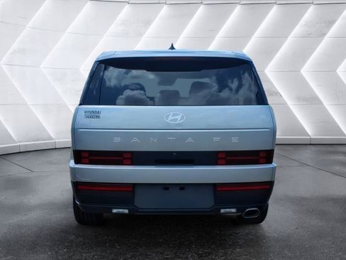 Used 2024 Hyundai Santa Fe SE FWD image 4