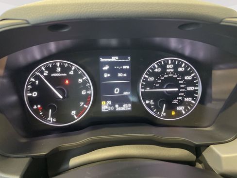 Certified 2024 Subaru Crosstrek 2.0i Premium AWD/4WD image 2