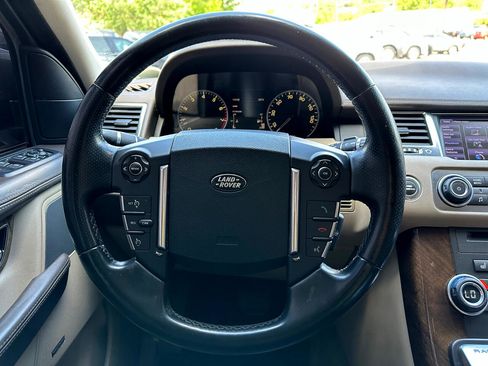 Used 2013 Land Rover Range Rover Sport HSE LUX image 16