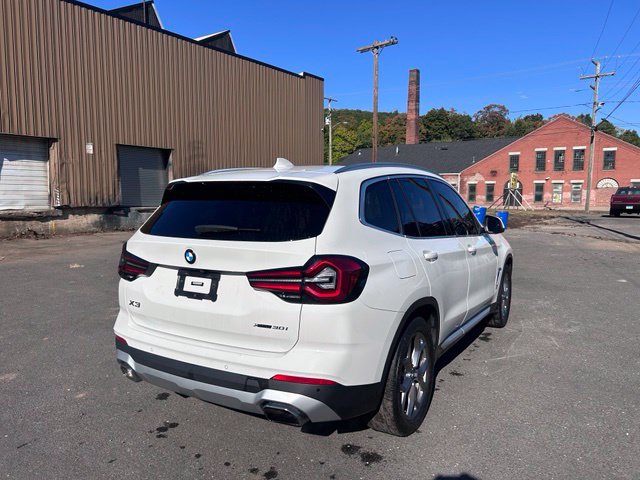 Used 2022 BMW X3 xDrive30i w/ Premium Package 2 AWD/4WD image 7