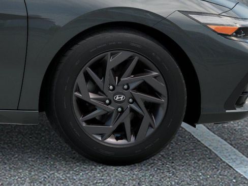New 2026 Hyundai Elantra Hybrid FWD image 8
