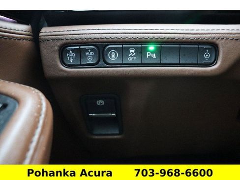 Certified 2025 Acura MDX SH-AWD w/ Advance Package image 18