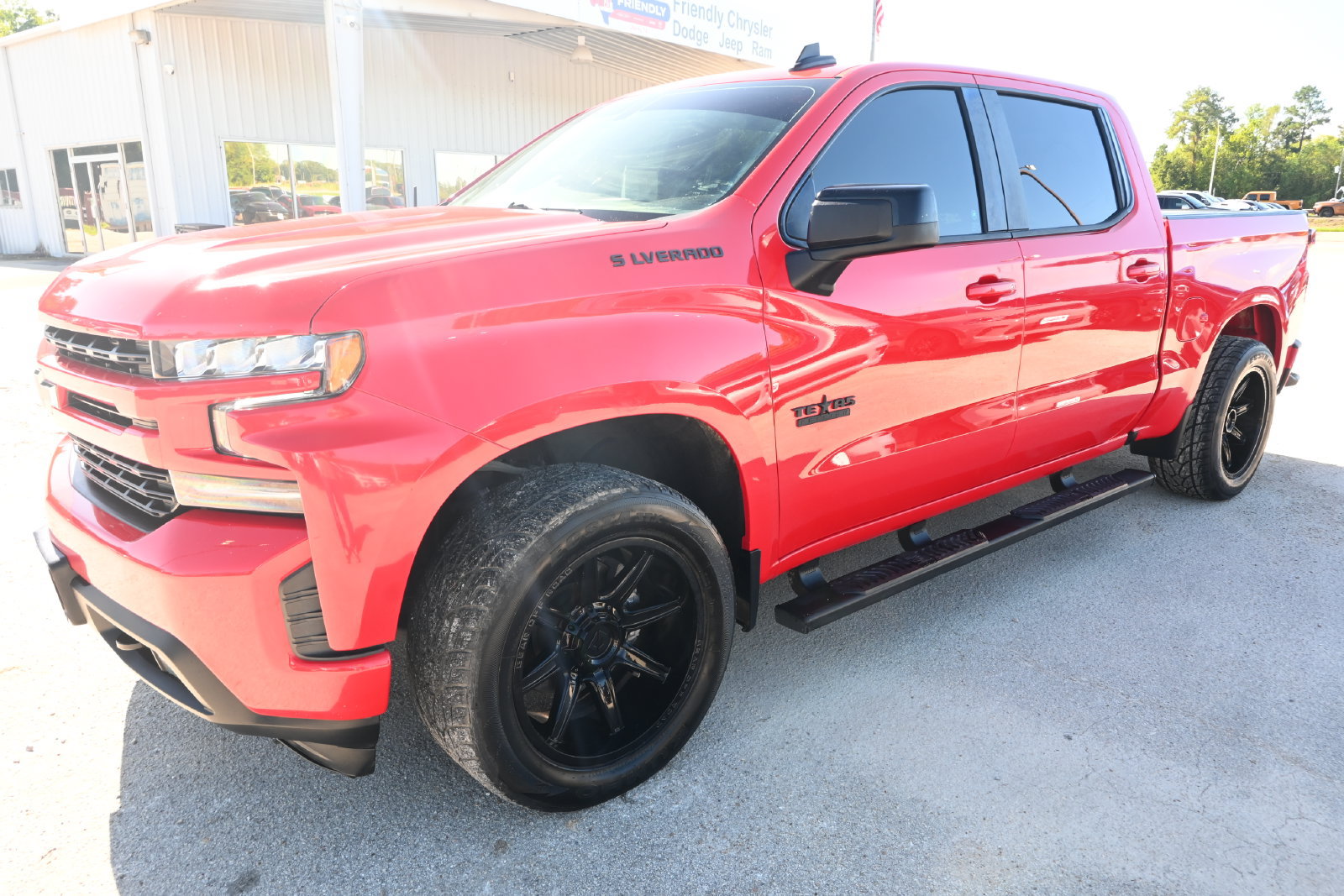 Used 2021 Chevrolet Silverado 1500 RST RWD image 5