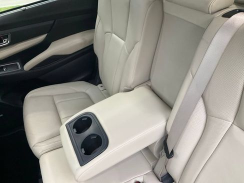 Used 2019 Subaru Ascent Limited w/ Popular Package #2A AWD/4WD image 34