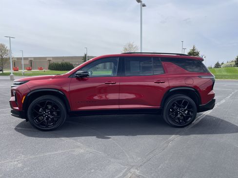 Certified 2024 Chevrolet Traverse RS AWD/4WD image 2