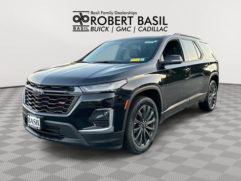 Used 2023 Chevrolet Traverse RS AWD/4WD image 1