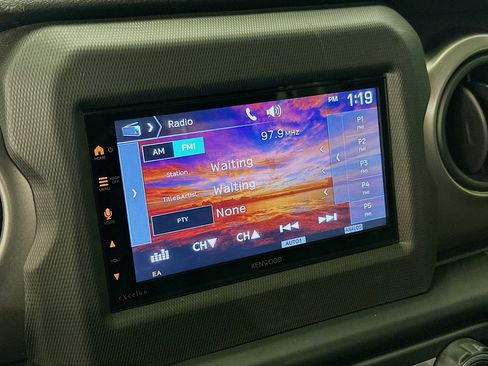 Used 2020 Jeep Wrangler Unlimited Sport image 21