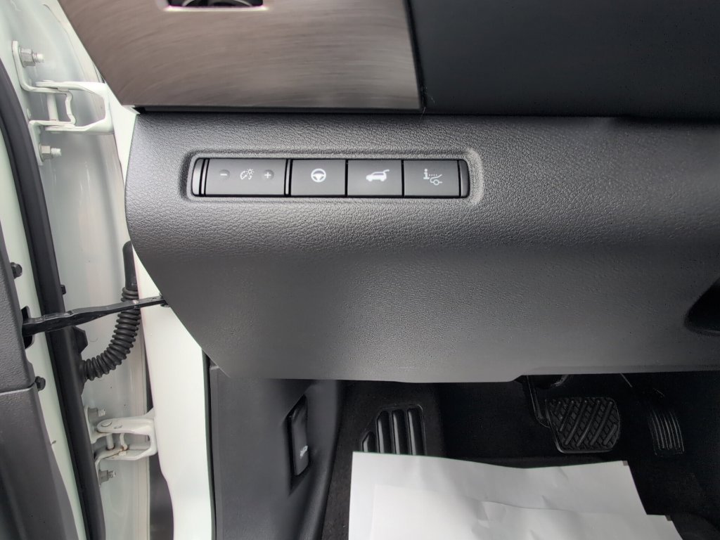 Used 2023 Nissan Pathfinder Platinum AWD/4WD image 19
