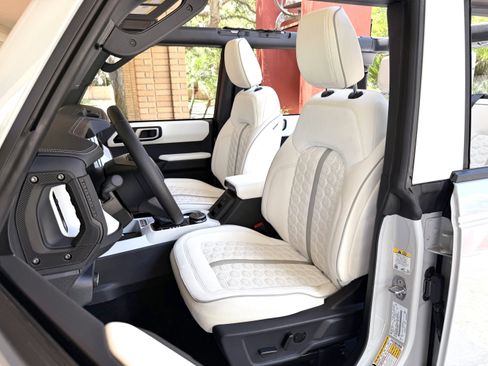 Used 2026 Ford Bronco Outer Banks AWD/4WD image 20