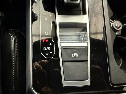 Used 2021 Audi SQ7 Premium Plus w/ Driver Assistance Package image 42