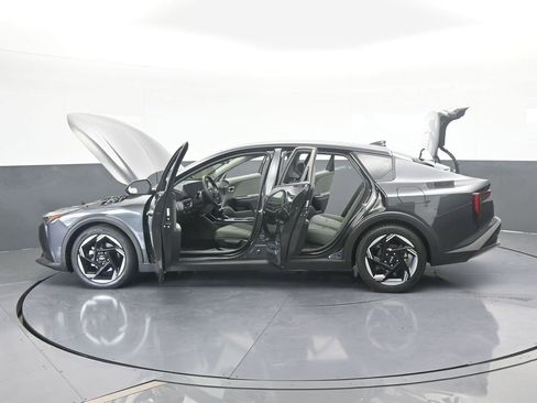 Used 2025 Kia K4 EX FWD image 71