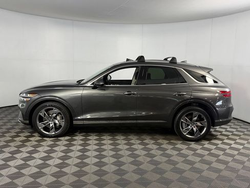 Used 2025 Genesis Electrified GV70 AWD/4WD image 10