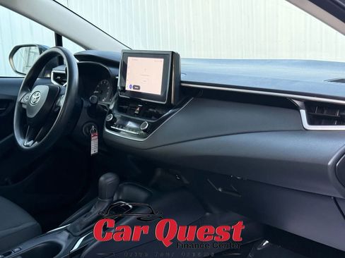 Used 2023 Toyota Corolla LE FWD image 18