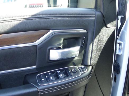 Certified 2024 RAM 2500 Laramie AWD/4WD image 18