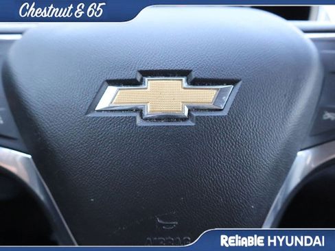 Used 2019 Chevrolet Equinox LT w/ Driver Convenience Package FWD image 28