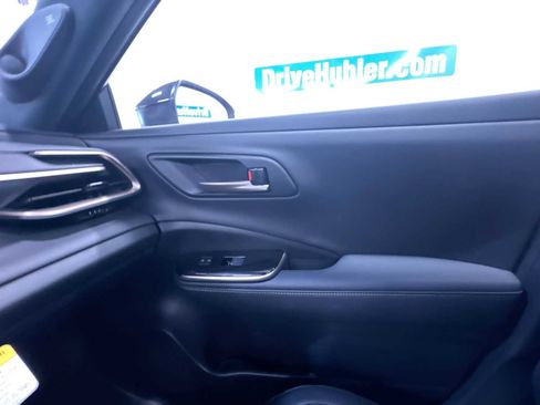 New 2026 Toyota Crown Platinum image 35