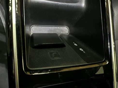 Used 2023 Volkswagen ID.4 Pro S image 38