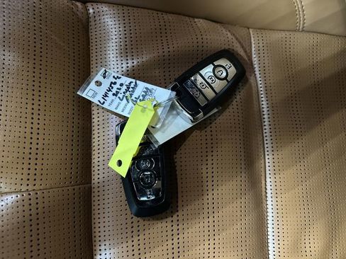 Used 2020 Lincoln Aviator Black Label w/ Dynamic Handling Package image 30