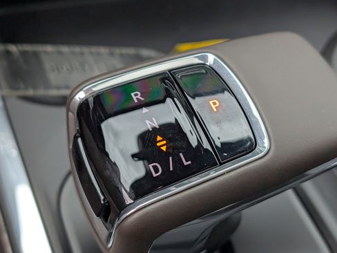 New 2026 GMC Sierra 1500 SLT w/ SLT Premium Plus Package image 30