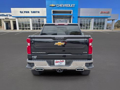 New 2026 Chevrolet Silverado 1500 LTZ w/ LTZ Premium Package AWD/4WD image 9