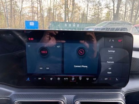 Used 2024 Ford Mustang Premium image 9