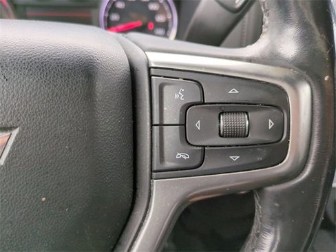 Used 2019 Chevrolet Silverado 1500 RST image 30