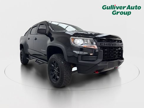 Used 2022 Chevrolet Colorado ZR2 w/ ZR2 Midnight Special Edition AWD/4WD image 13