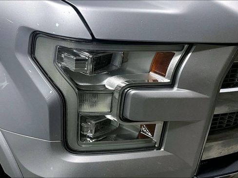 Used 2016 Ford F150 Platinum w/ Equipment Group 701A Luxury image 28