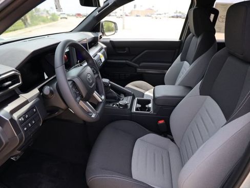 New 2026 Toyota 4Runner TRD Sport AWD/4WD image 12