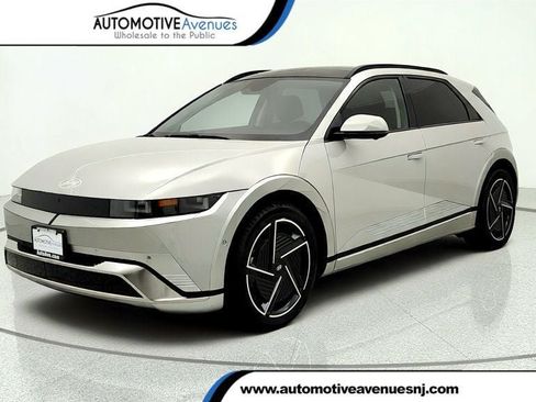 Used 2025 Hyundai Ioniq 5 Limited AWD/4WD image 1