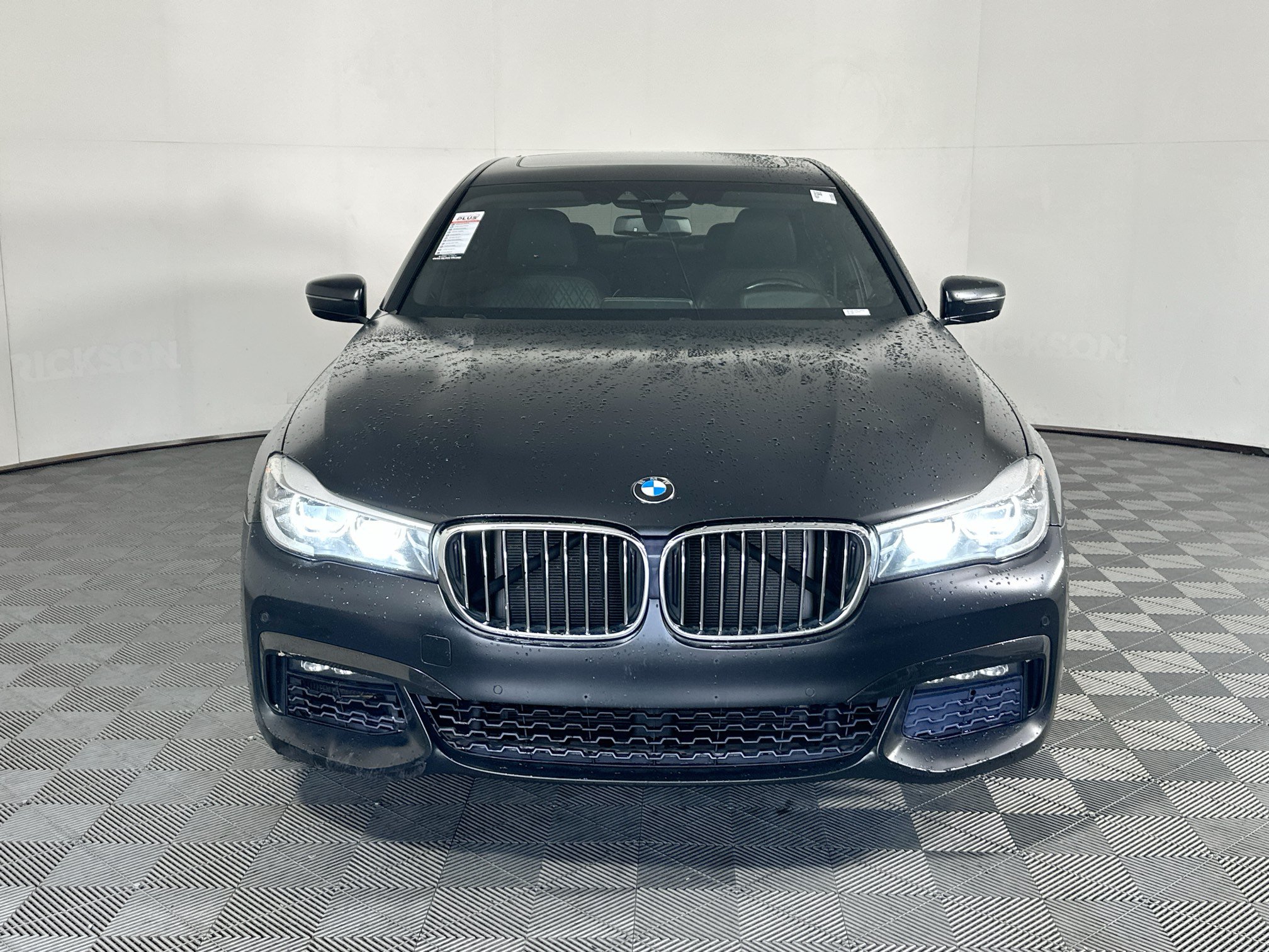 Used 2018 BMW 740i xDrive AWD/4WD image 8