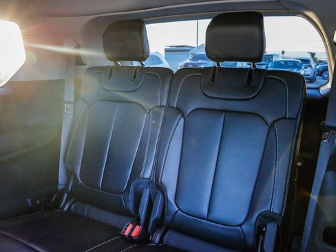 Certified 2023 Jeep Grand Cherokee L Limited image 21