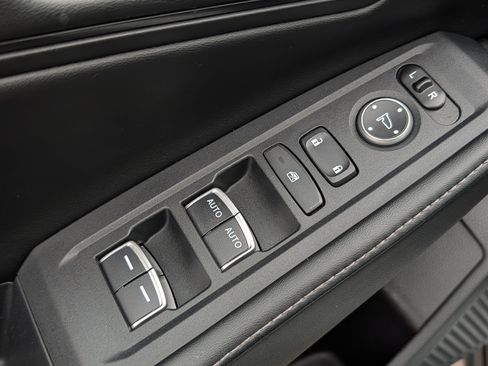 Used 2023 Honda Accord Sport image 19