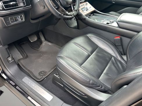 Used 2022 Lincoln Aviator Reserve w/ Elements Package Plus image 32