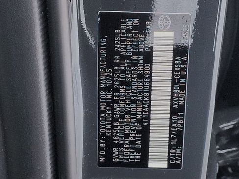 Used 2026 Toyota Camry SE image 30