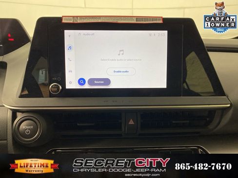 Used 2025 Toyota Prius LE FWD image 21