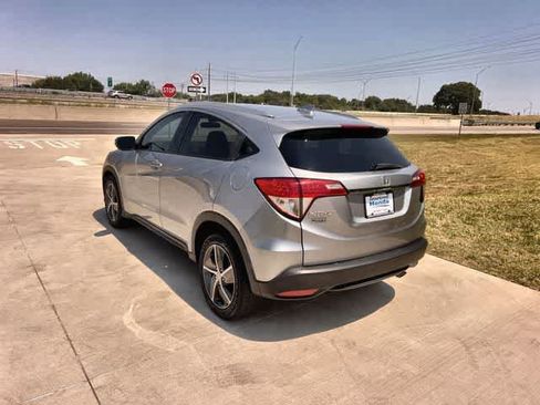 Used 2022 Honda HR-V EX image 5