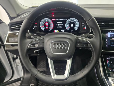 Used 2025 Audi Q8 Premium Plus w/ Premium Plus Package image 14