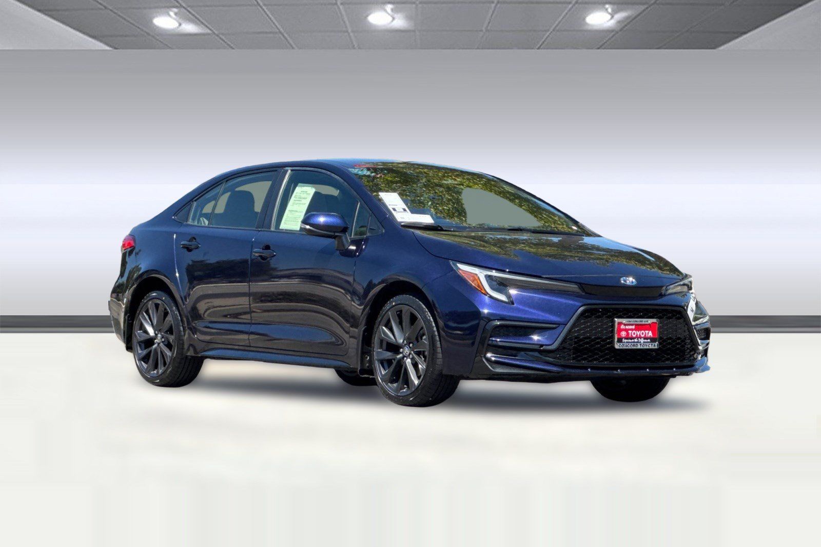 Certified 2024 Toyota Corolla SE FWD image 7