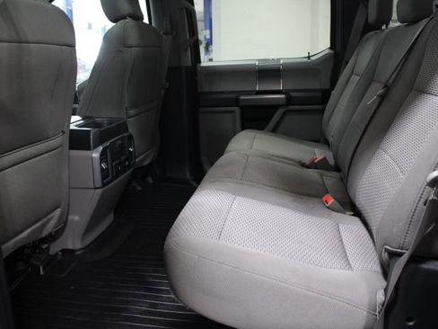 Used 2018 Ford F150 XLT w/ Equipment Group 302A Luxury AWD/4WD image 22