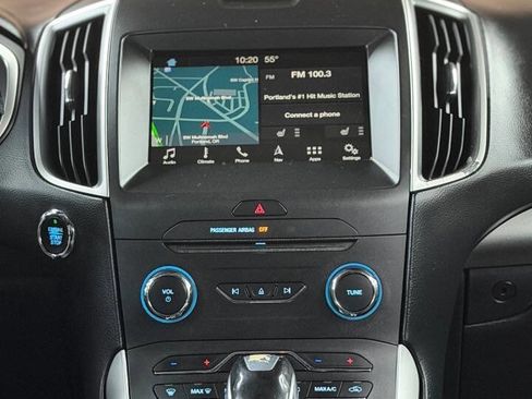 Used 2018 Ford Edge SEL w/ Equipment Group 201A FWD image 15