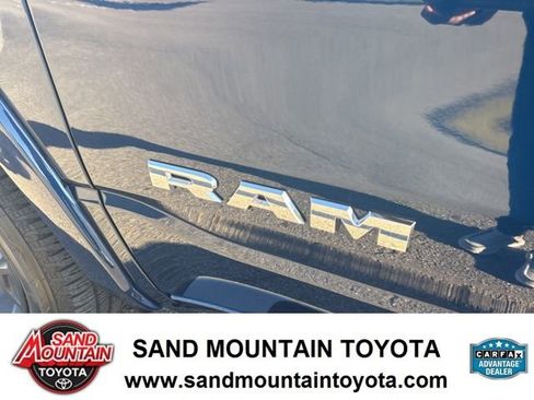 Used 2020 RAM 1500 Laramie image 10