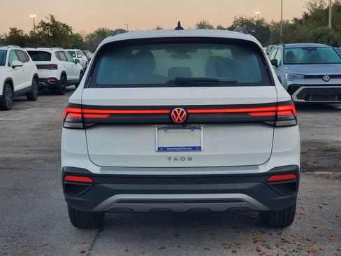 New 2026 Volkswagen Taos S FWD image 4