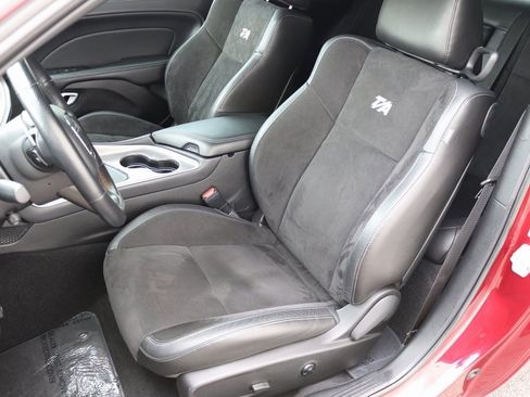 Used 2021 Dodge Challenger R/T Scat Pack w/ T/A Package image 4