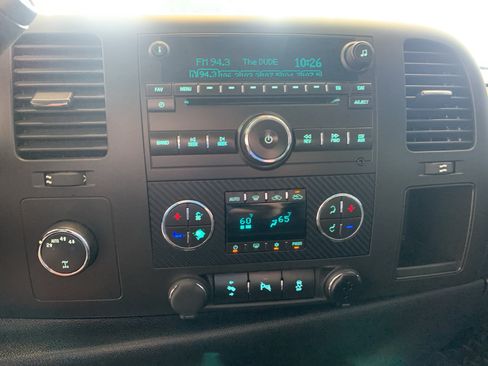 Used 2013 Chevrolet Silverado 1500 LT w/ All-Star Edition AWD/4WD image 18