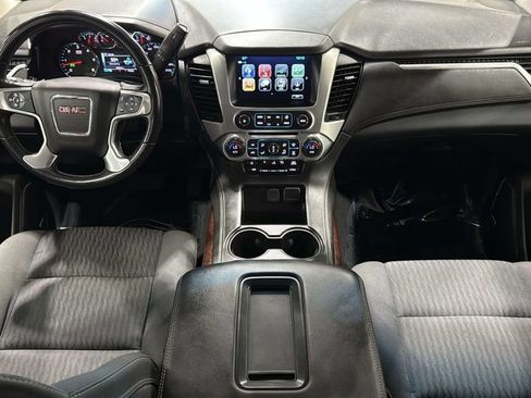 Used 2020 GMC Yukon SLE AWD/4WD image 19