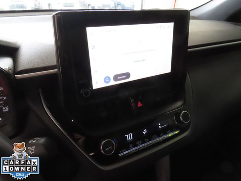 Used 2024 Toyota Corolla Cross SE image 19